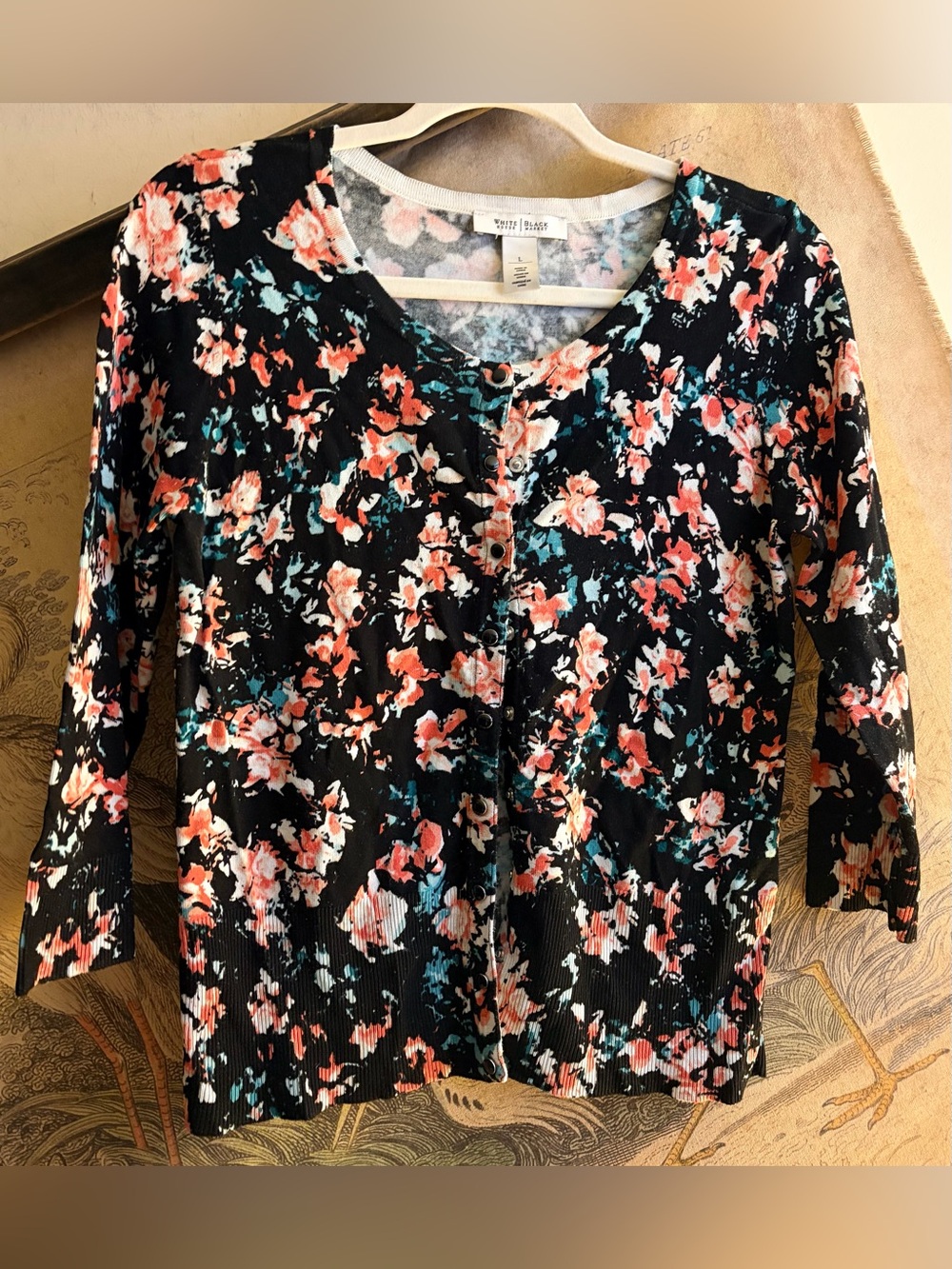 * White House Black Market Floral Pattern Cardigan Sweater SZ Large *
